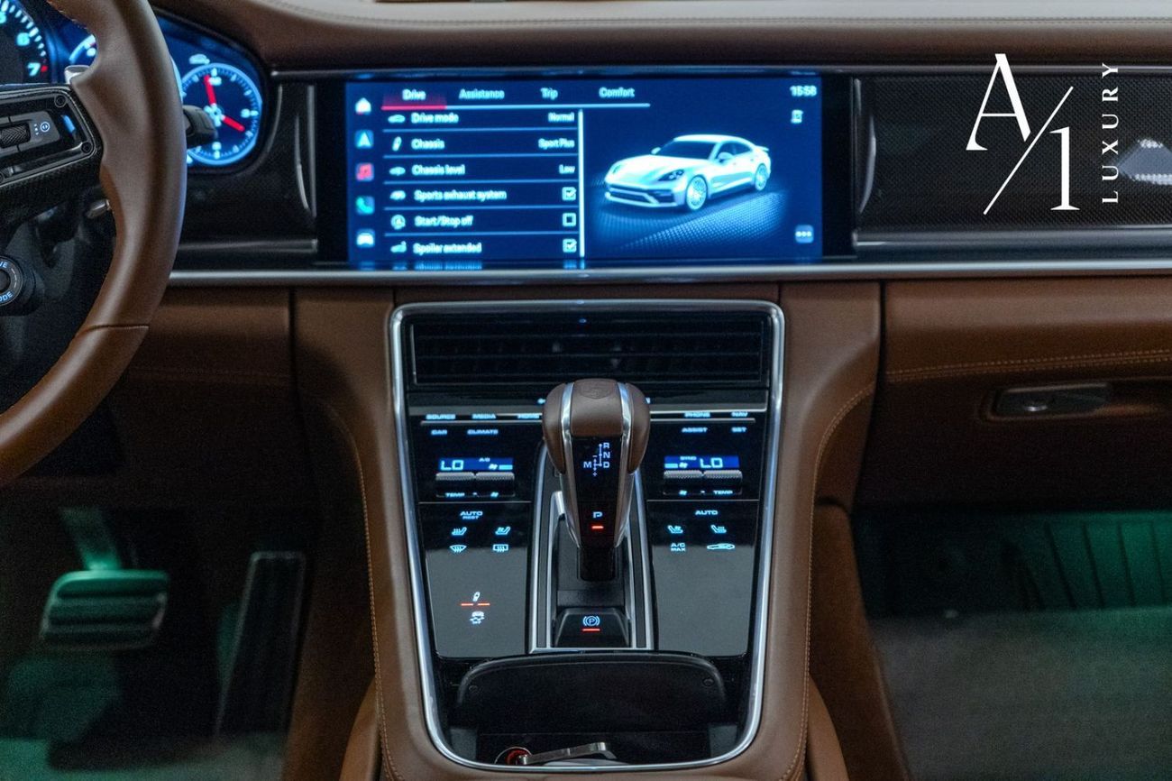 Porsche Panamera GTS 4.0L (473 HP) 2023 Porsche Panamera GTS, Oct 2025 Porsche Warranty, Full Options, Very Low Kms,