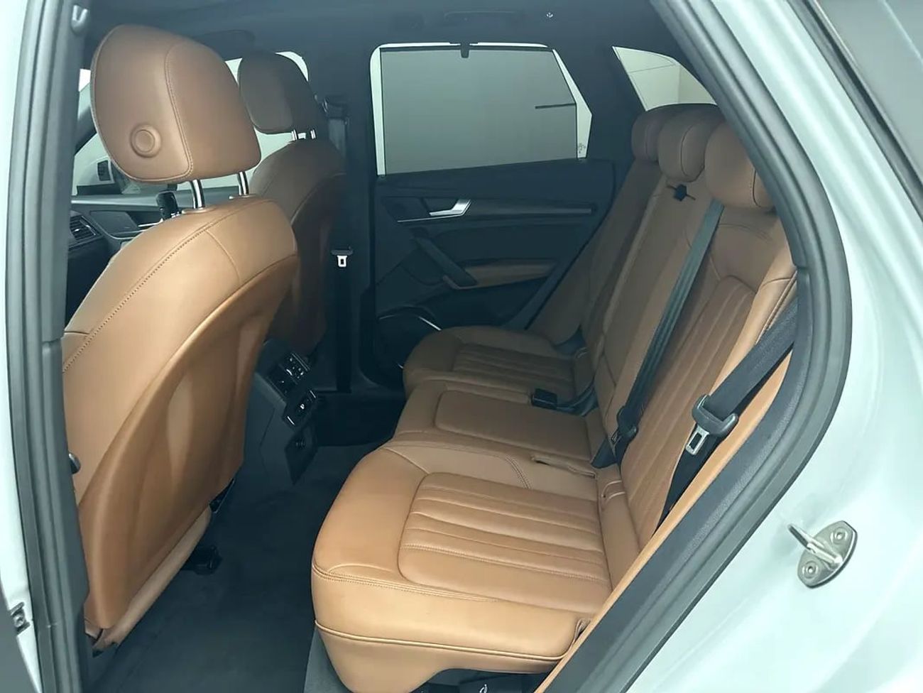 Audi Q5 45 TFSI Quattro Design 2.0L Advanced 45 TFSI quattro 249hp (Ref# 07013) EXCLUSIVE RAMADAN OFFER