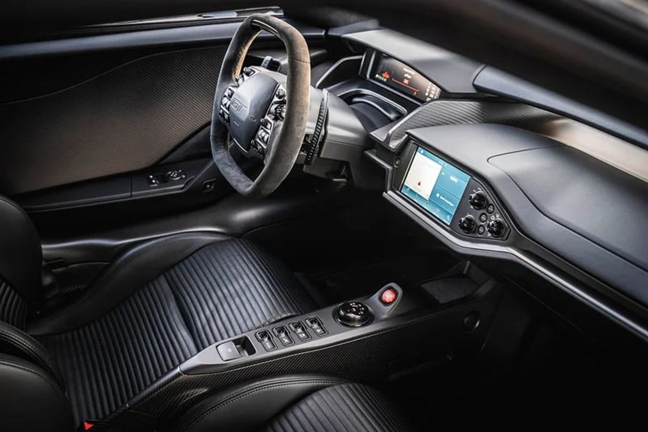 فورد جي تي LIQUID CARBON 1 OF 25 + FULL CARBON BODY !!!