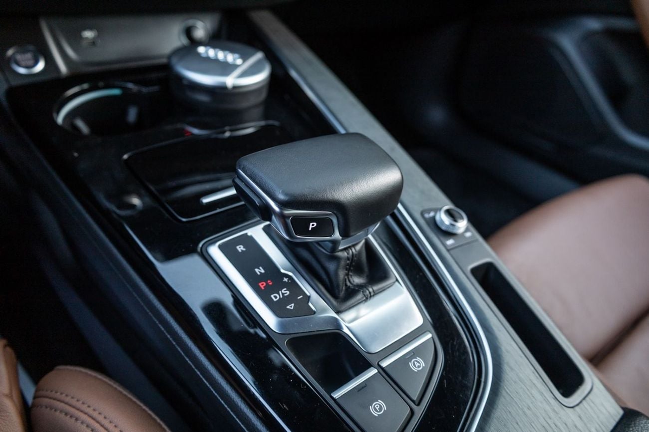 Audi A5 2023 Audi A5 40TFSI S-Line Sportback GCC | Agency Warranty