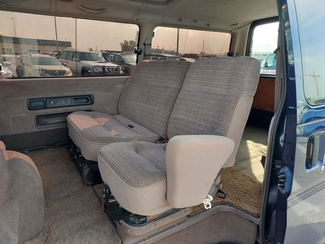 نيسان كارافان (RAMADAN OFFER) NISSAN CARAVAN VAN RHD 1996 MODEL 2.7 L DIESEL AUTOMATIC(PM63936)