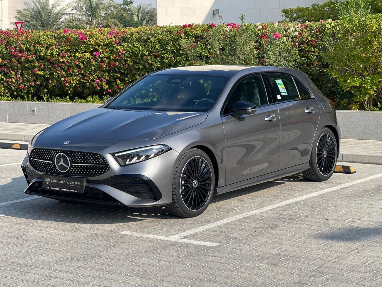 Mercedes-Benz A 200 Mercedes A200 AMG Full option Panoramic  360 Camera GCC 2024 Zero KM UNWARRANTY