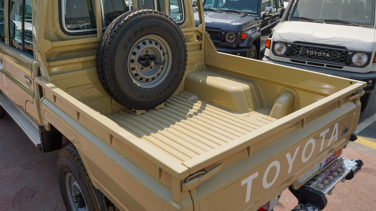Toyota Land Cruiser Pick Up TOYOTA Land Cruiser 79 4.0 DC – Basic + Diff Lock