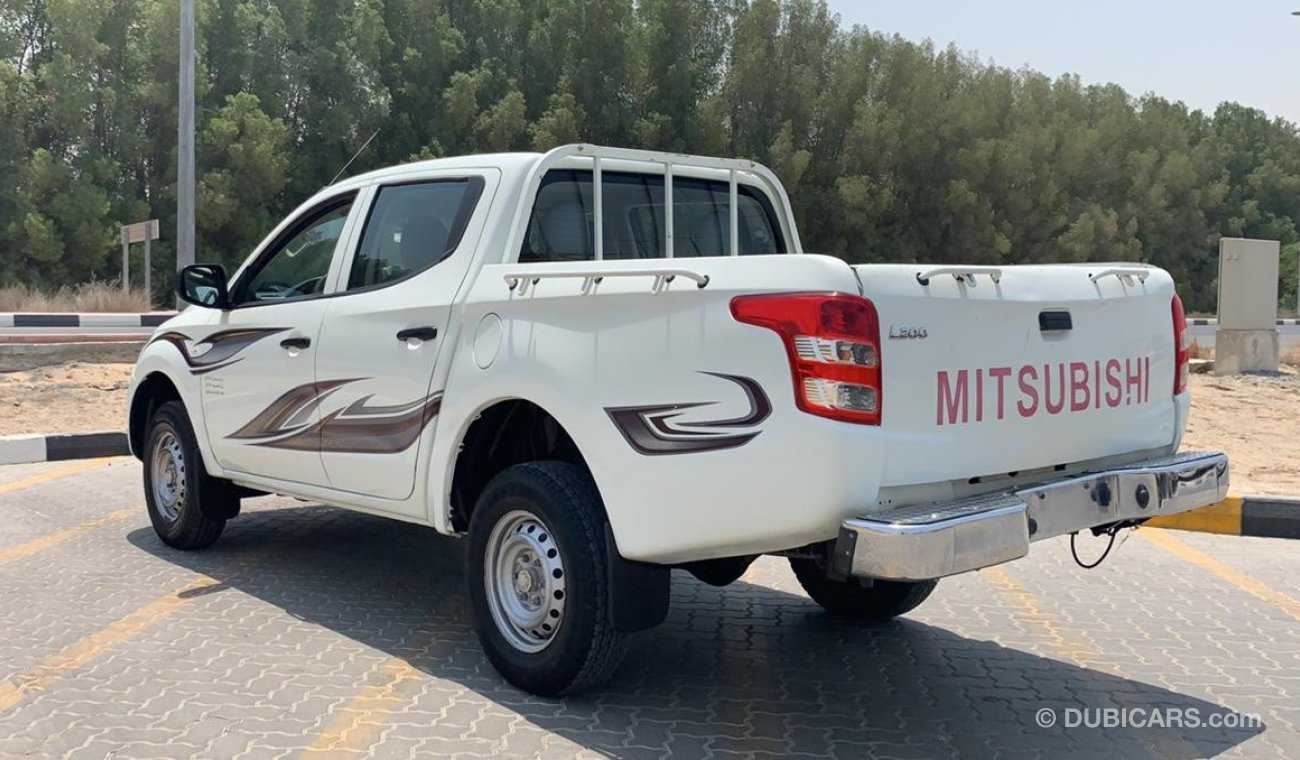 Mitsubishi L200 Mitsubishi L200 2016 4x4 Ref# 476