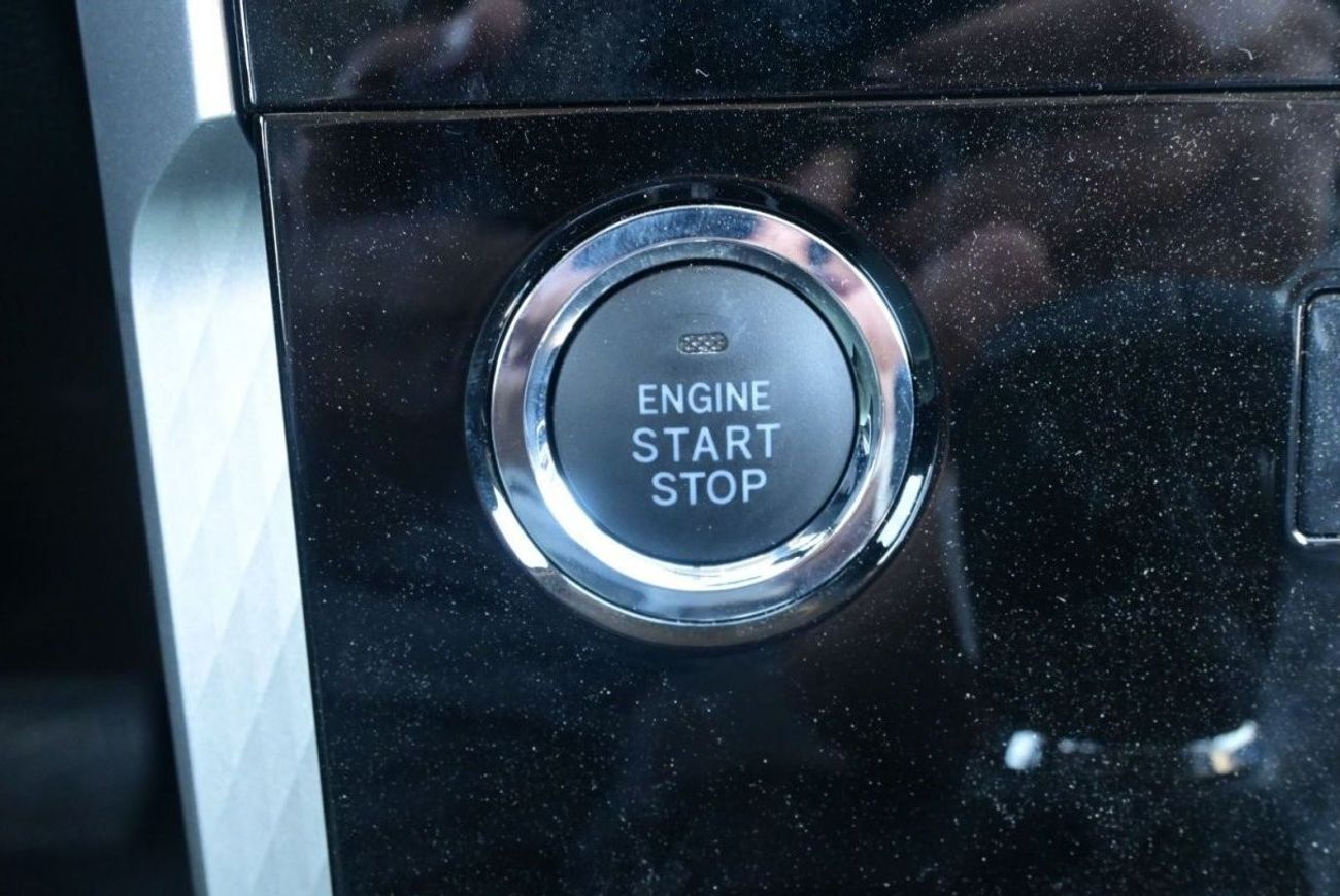 Toyota Veloz TOYOTA VELOZ 1.5L PETROL 2024 7 SEATERS