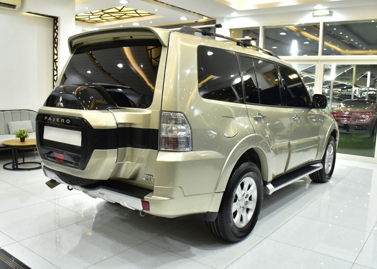 ميتسوبيشي باجيرو EXCELLENT DEAL for our Mitsubishi Pajero GLS ( 2017 Model ) in Golden Color GCC Specs