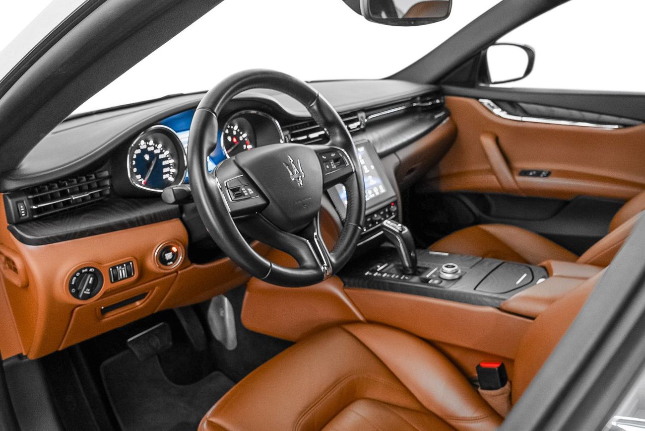 Maserati Quattroporte