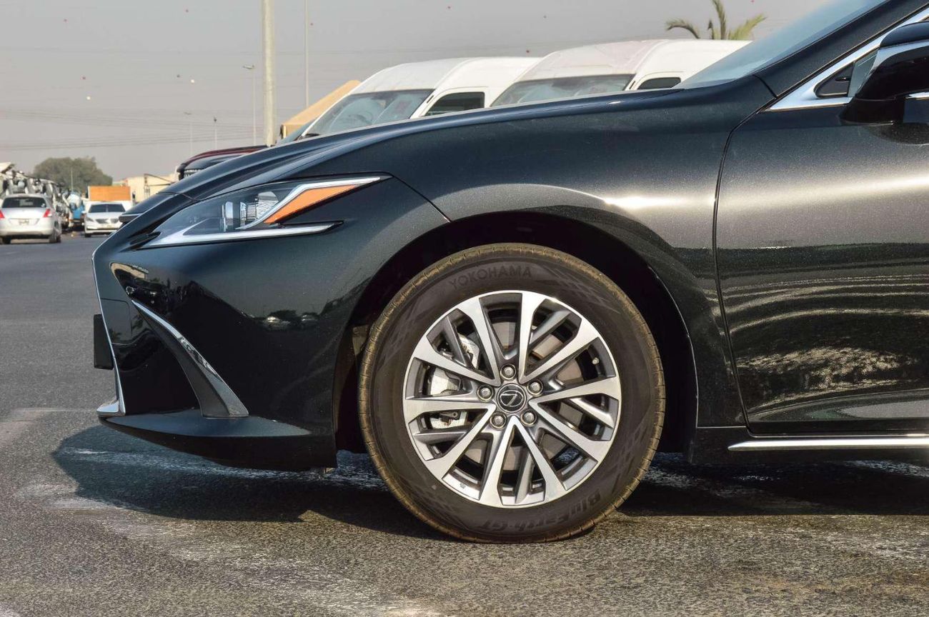 لكزس ES 350 LEXUS ES350 3.5L FWD SEDAN 2025