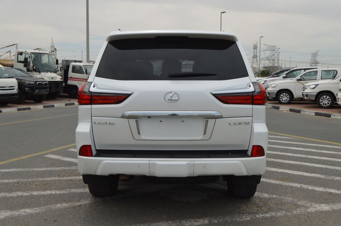لكزس LX 570 SIGNATURE Right Hand Drive  Year: *2019* *Full option* Engine: 5.7L V8