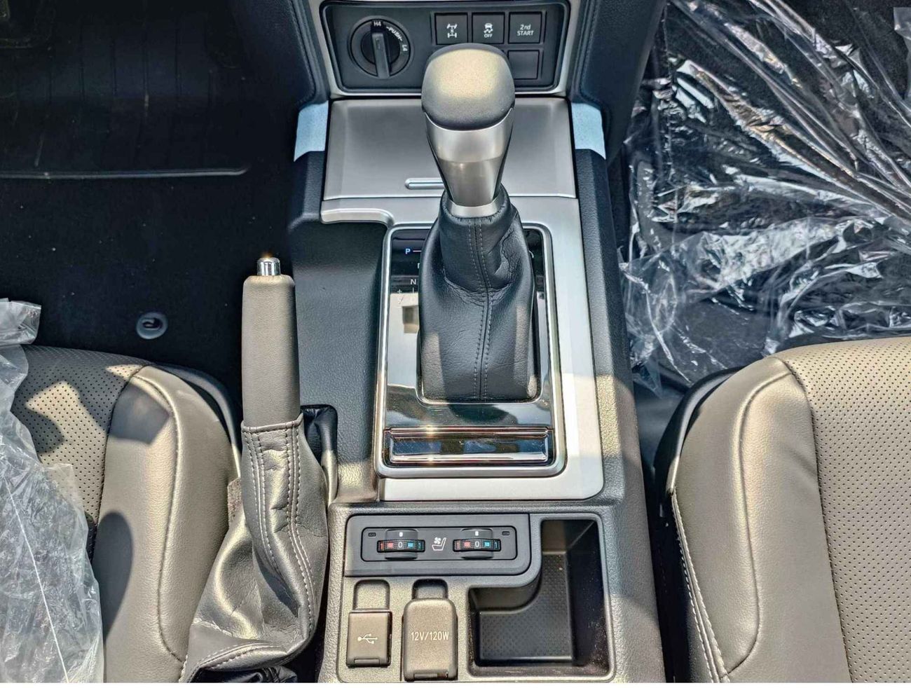 Toyota Prado TXL, Winter Package / 2.8L V4 / DSL / Driver Power Seat & Leather Seats, Sunroof (CODE# PSR28TXLDM1)