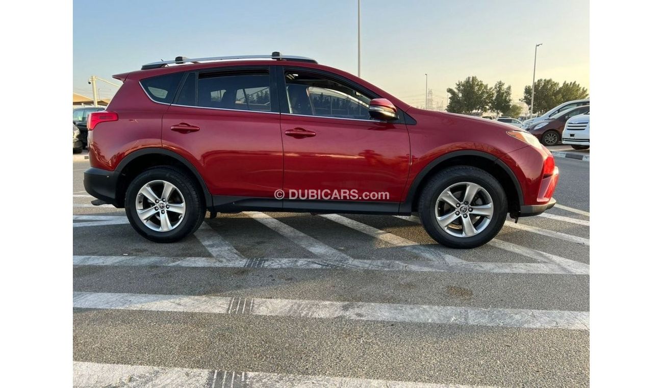 Toyota RAV4 2015 Toyota Rav4 XLE 4x4 With Sunroof - 2018 Front Shape
