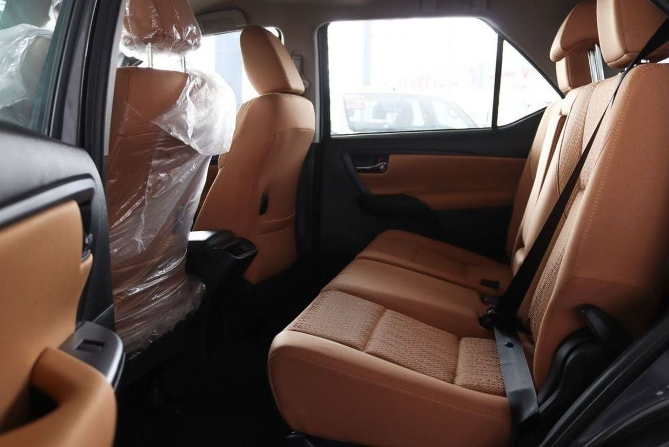 Toyota Fortuner 2025 TOYOTA FORTUNER 2.7 4X4 AT  - **EXPORT ONLY**التصدير فقط خارج الخليج**
