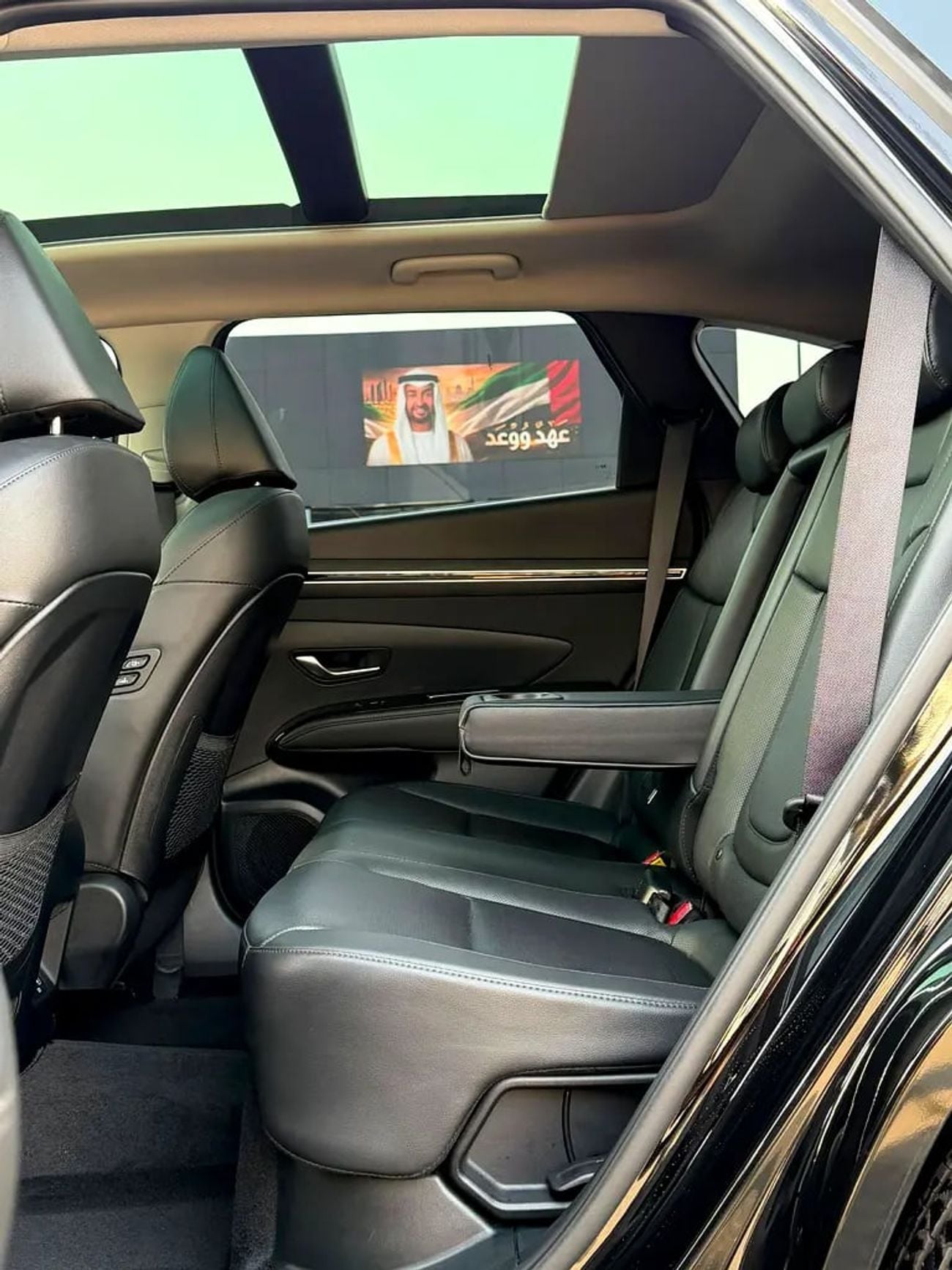 Hyundai Tucson SMART HEV Platinum Edition - Korean Specs - Like