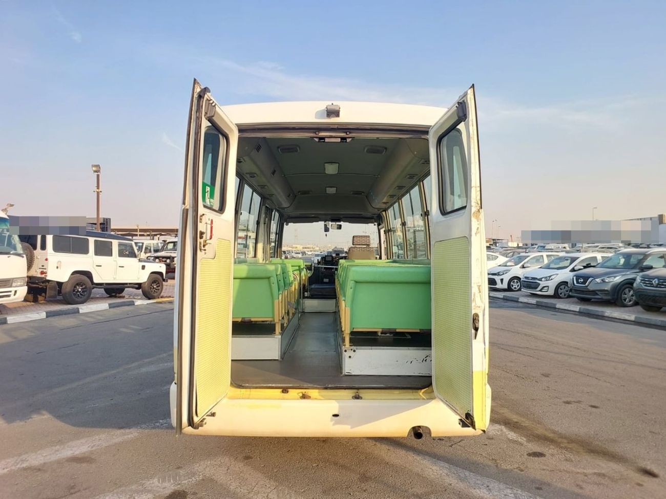 Isuzu Journey ISUZU JOURNEY BUS RHD 2003 MODEL 4.1 L DIESEL MANUAL(PM720009)