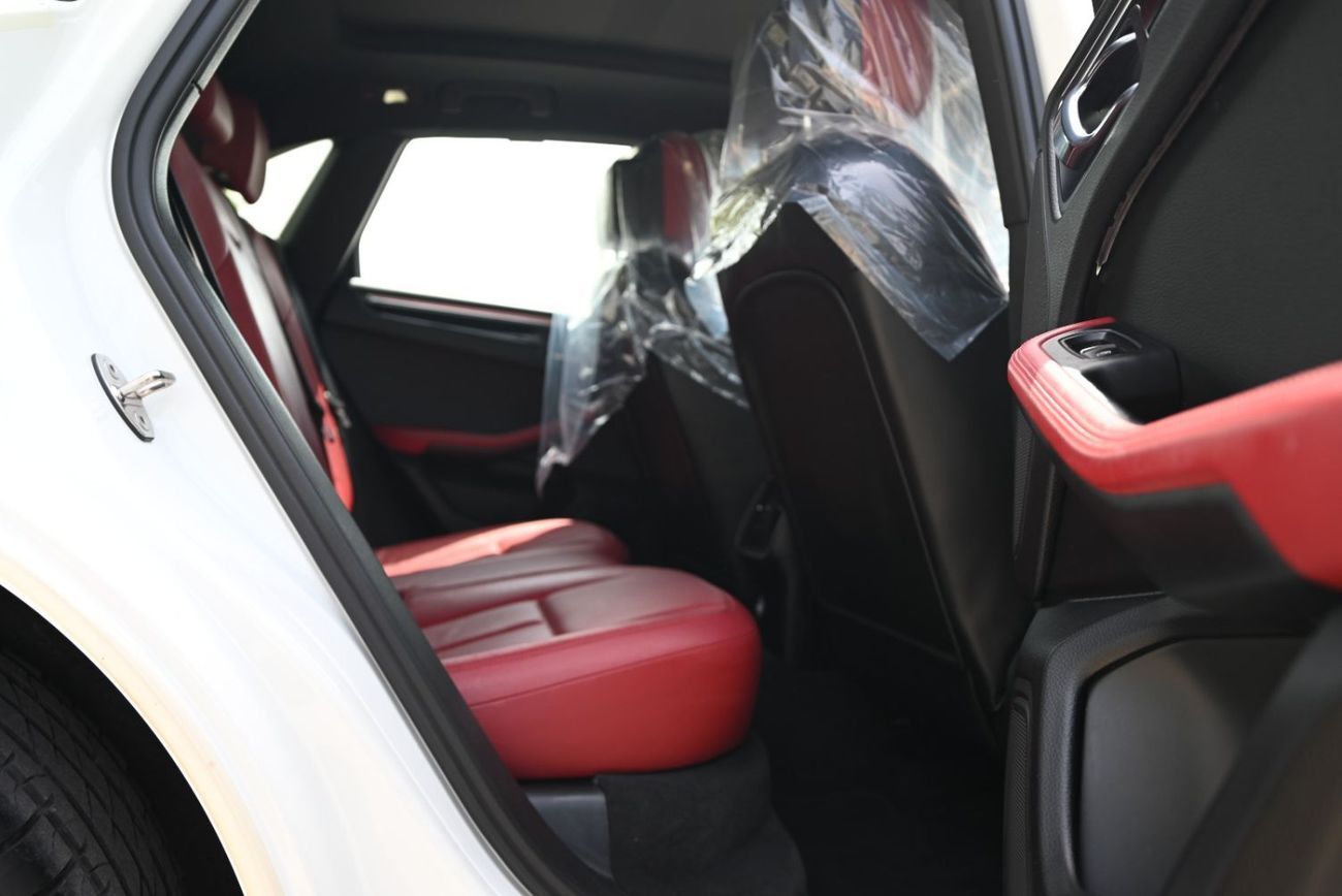 Porsche Macan S 2.9L (375 HP) BEST DEAL 0% DP - AGENCY MAINTAINED - PORSCHE MACAN S WITH PANORAMIC ROOF - RED INTE