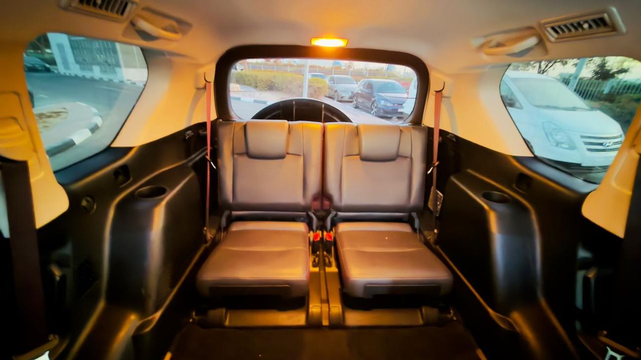 Toyota Prado LIMGENE BODY KIT INSTALLED | 2018 | RHD | 2.8L DIESEL ENGINE | AUTOMATIC TRANSMISSION | PUSH START E