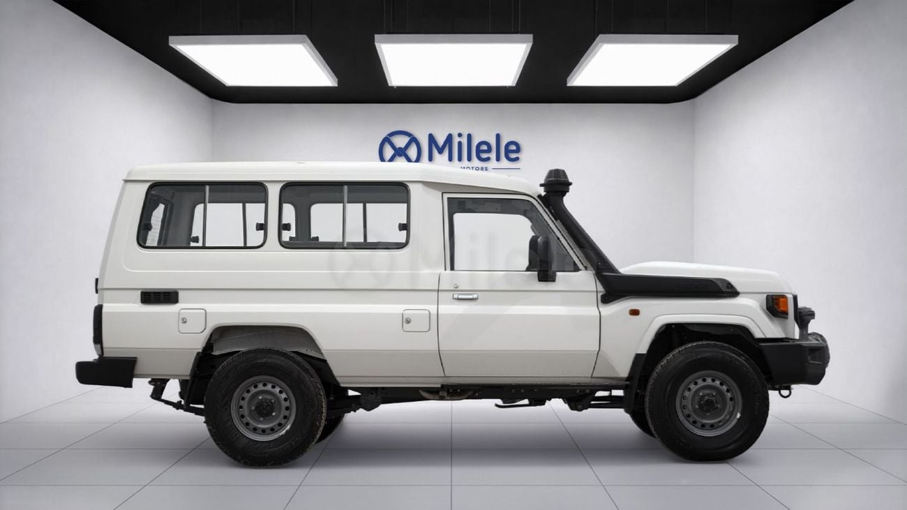 Toyota Land Cruiser Pick Up