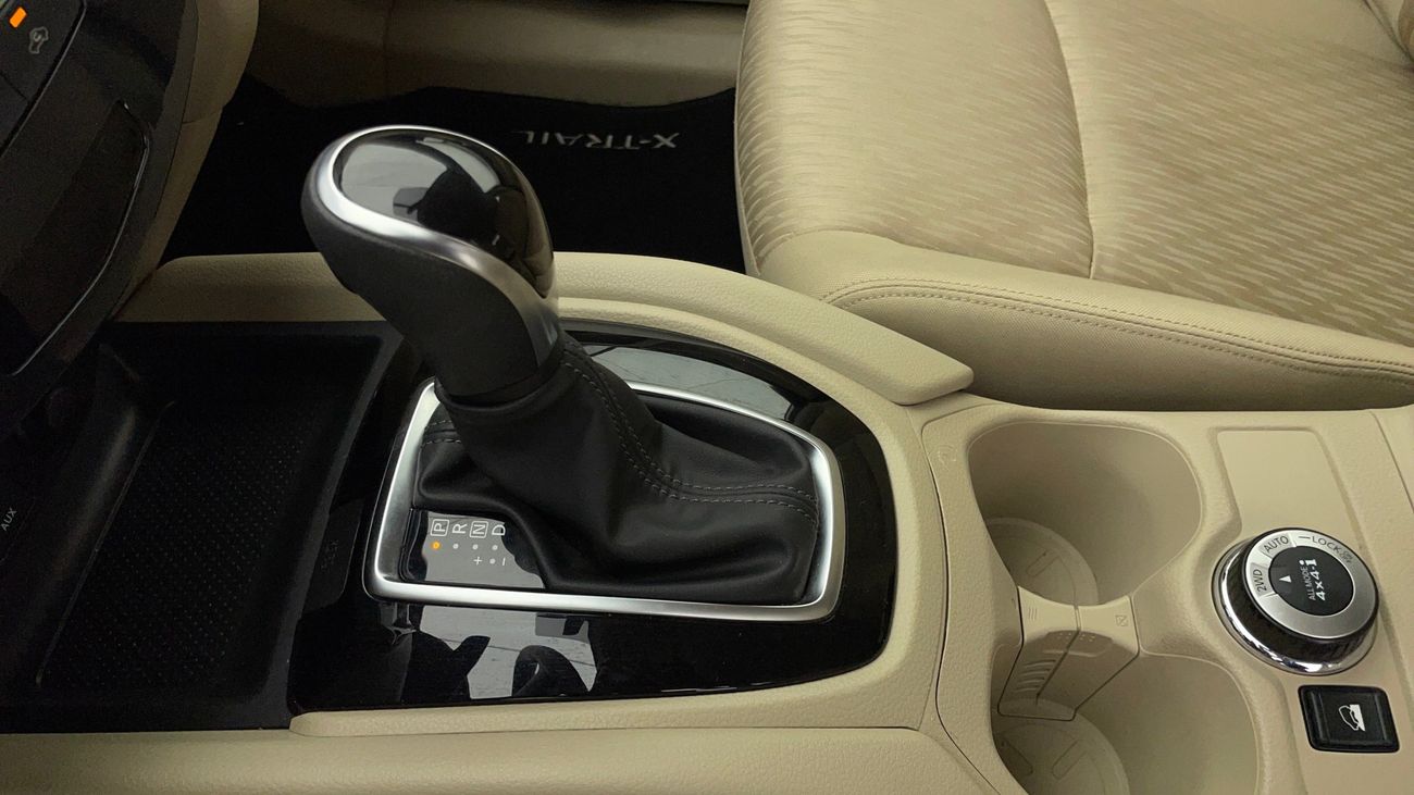 نيسان إكس تريل S 4WD 2.5 | بدون دفعة مقدمة | اختبار القيادة في المنزل