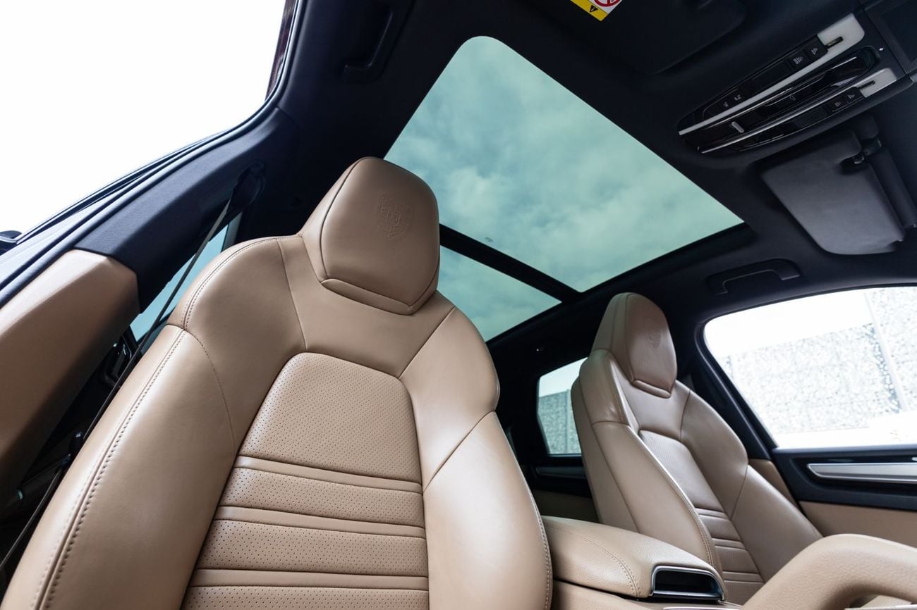 Porsche Cayenne Platinum Edition