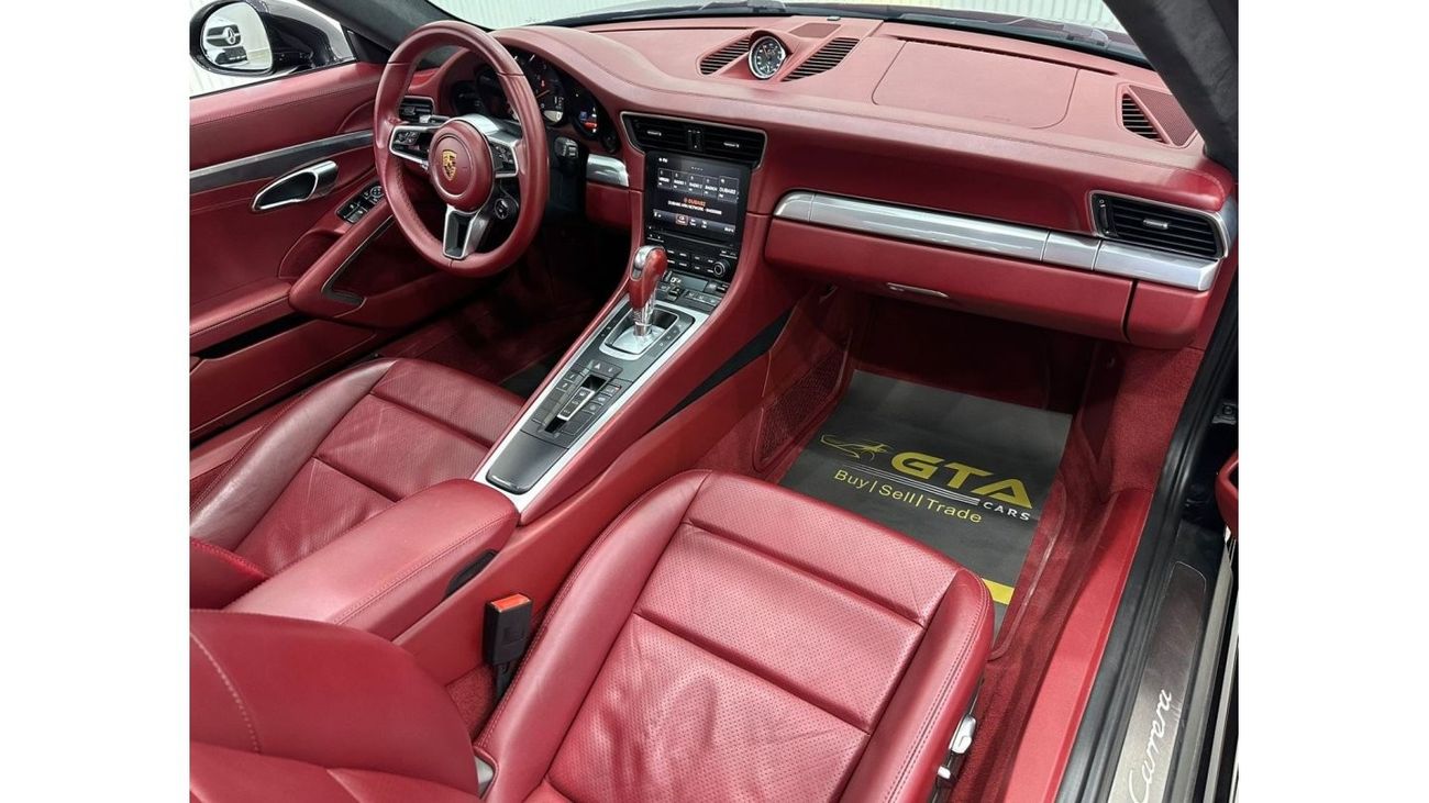 Porsche 911 2017 Porsche 911 Carrera, Warranty Valid Till 2025, Full Service History, GCC