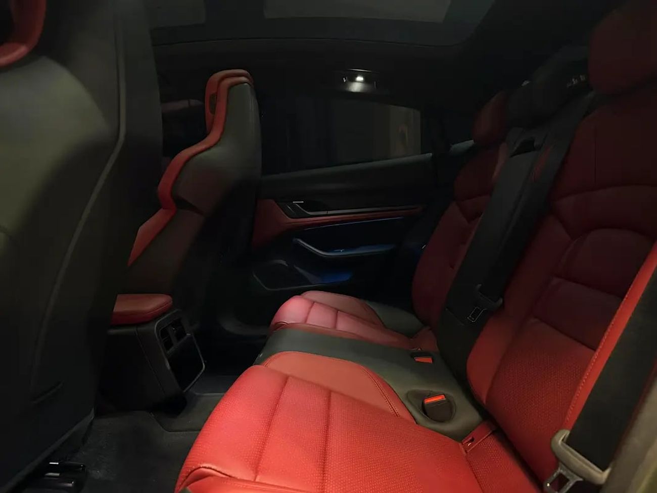 بورش تايكان 5,259 P.M | 0% Downpayment | | ONE OWNER | LOW KM’s