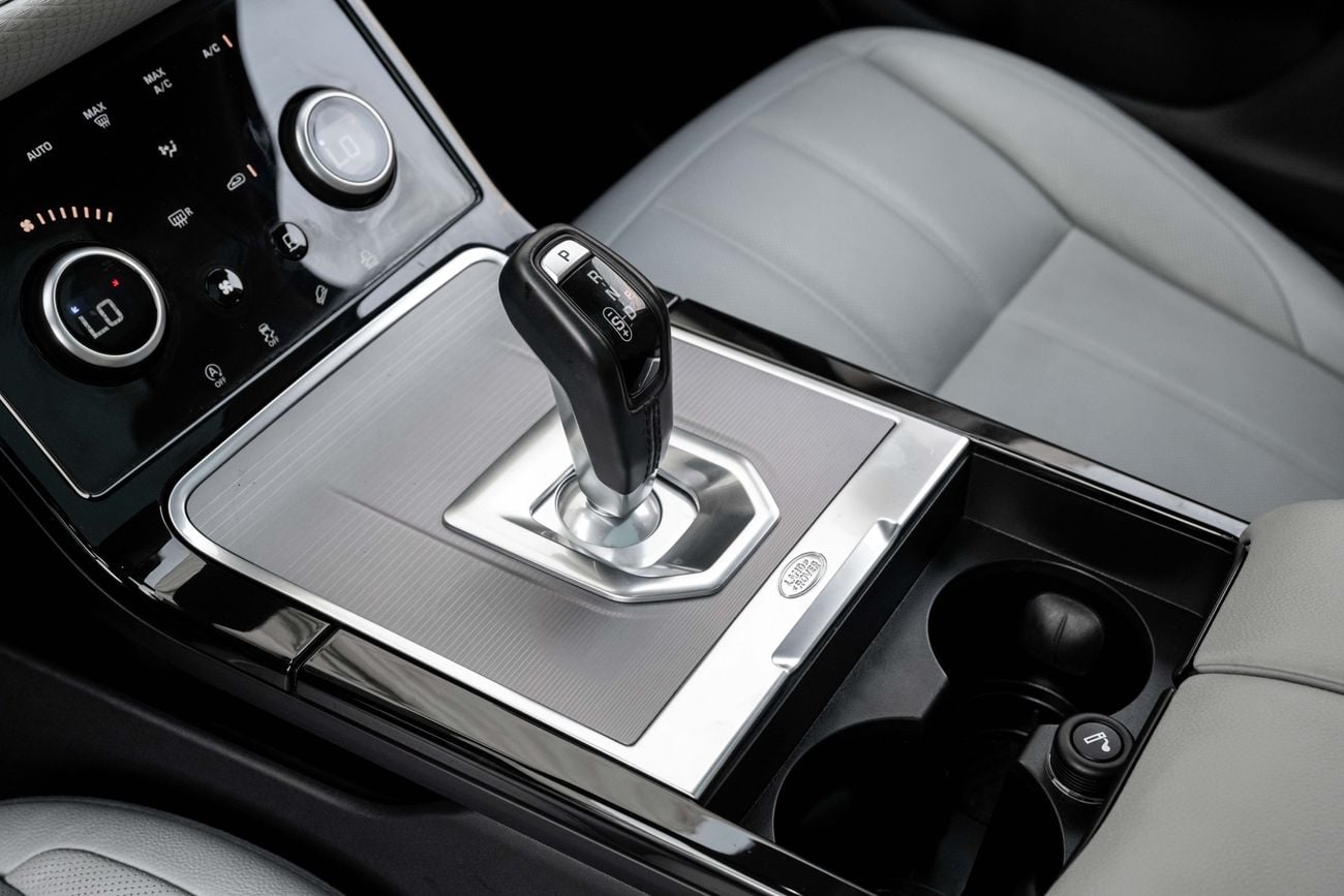 لاند روفر رانج روفر إيفوك SE P200 | 2,155 P.M | 0% Downpayment | Amazing Condition!