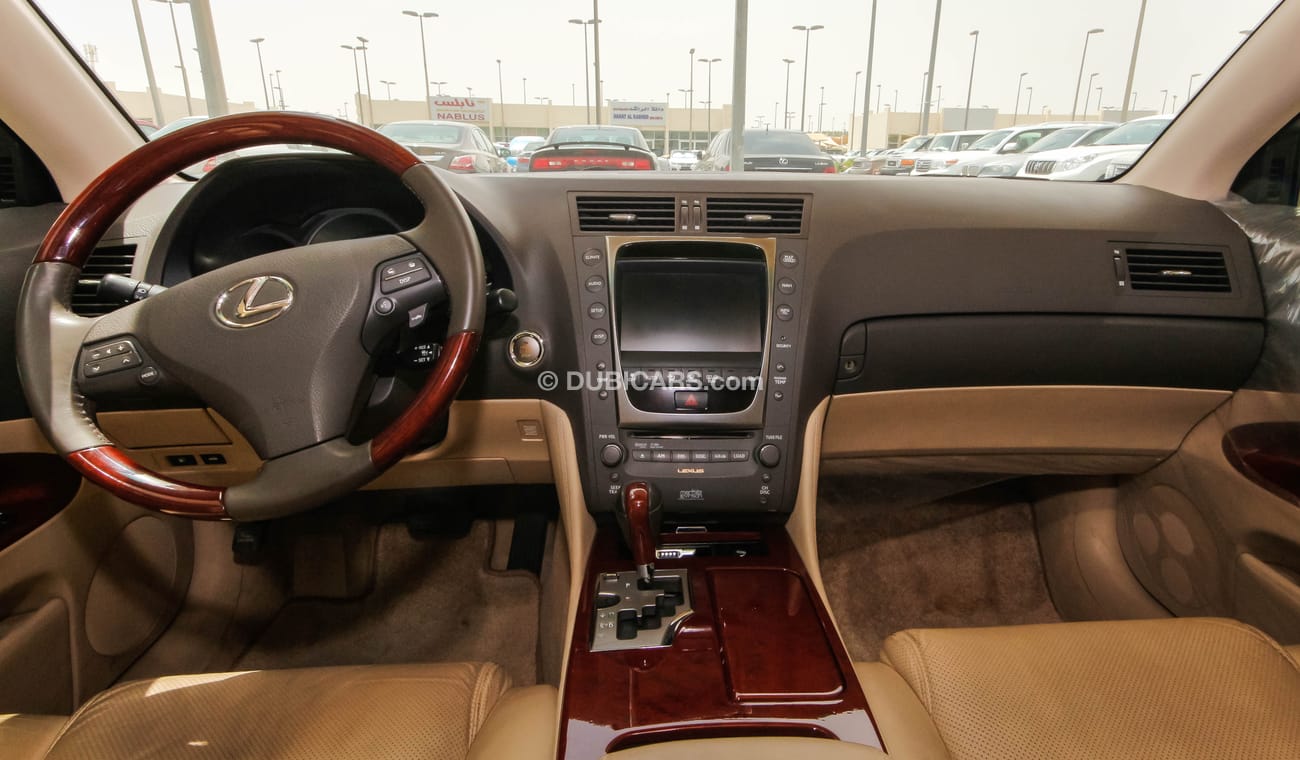 لكزس GS 300