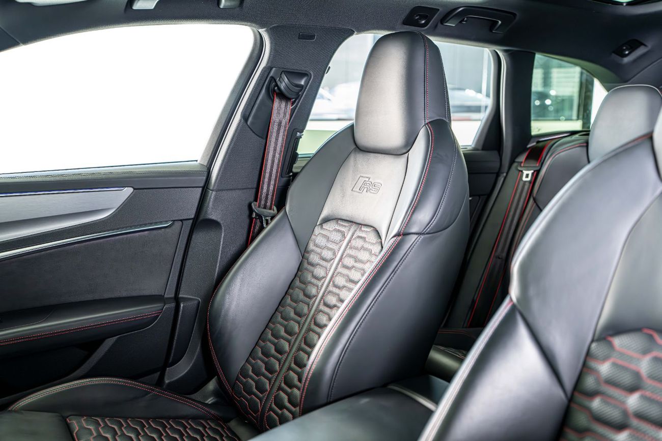 أودي RS6 Avant TFSI quattro 4.0L