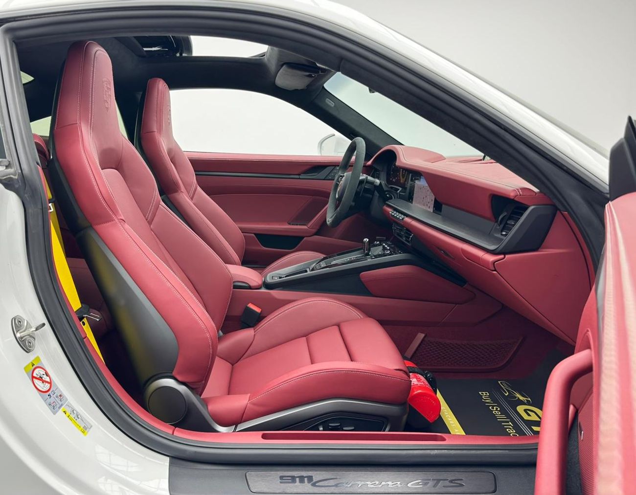 Porsche 911 2026 Porsche 911 Carrera GTS T-Hybrid, Oct/2027 Porsche Warranty, 2 Years Porsche Service Contract, 