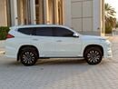 ميتسوبيشي مونتيرو سبورت GLS 4WD Top Line - GCC Specs - Like New!
