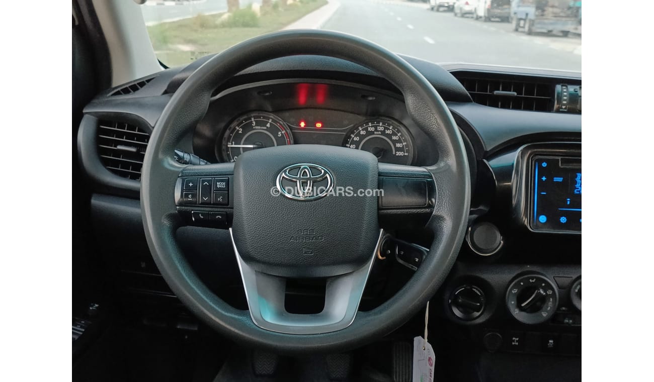 Toyota Hilux 2.4L Diesel / M/T EXCELLENT CONDITION (LOT # 79742)