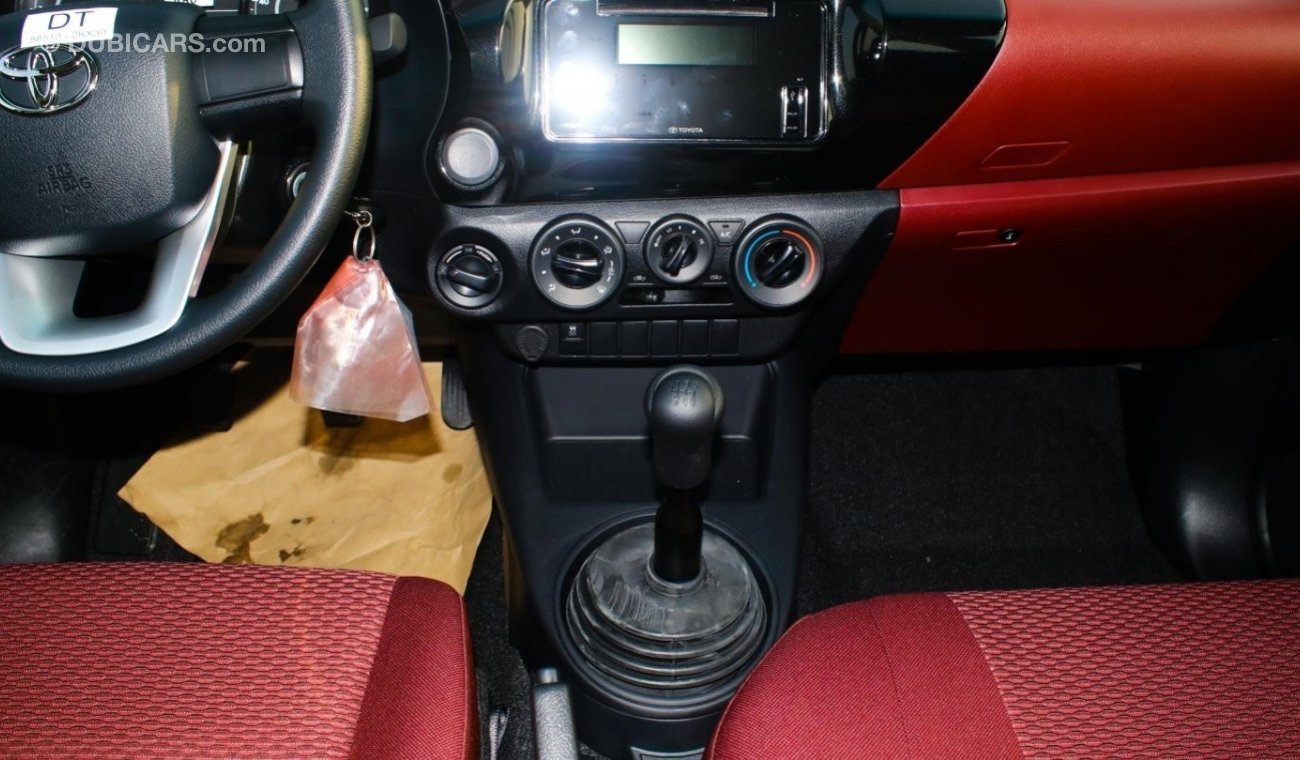 Toyota Hilux Hilux Diesel 2.4L D/C M/T Basic Option