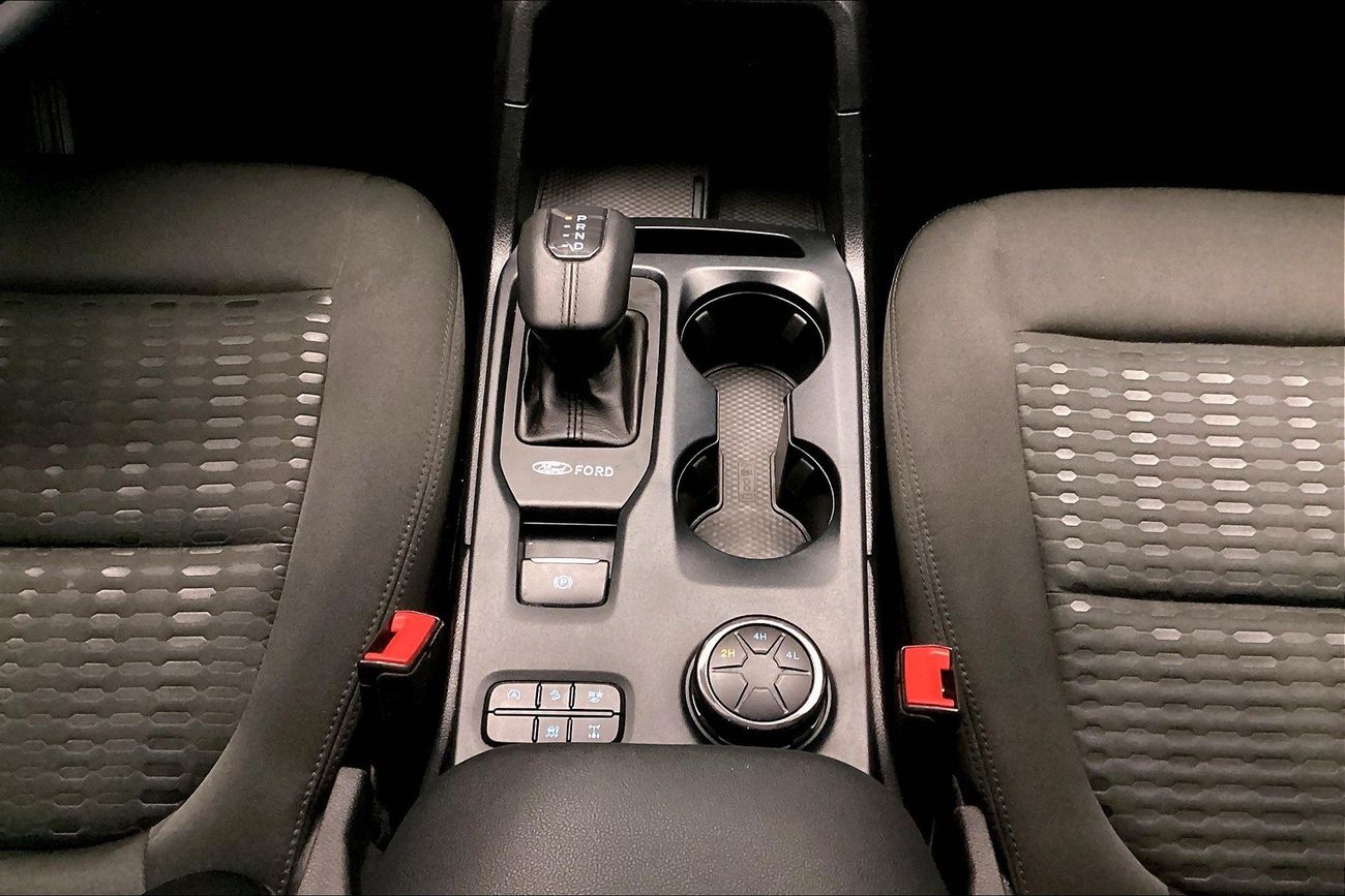 Ford Everest XLS | Guaranteed Warranty | 0 Down Payment