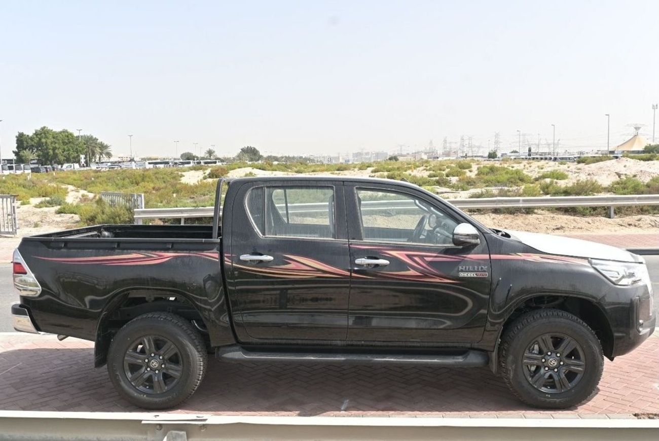 تويوتا هيلوكس TOYOTA HILUX SRS 2.4L AUTOMATIC TRANSMISSION 4X4 DIESEL DOUBLE CABIN 2024 MODEL