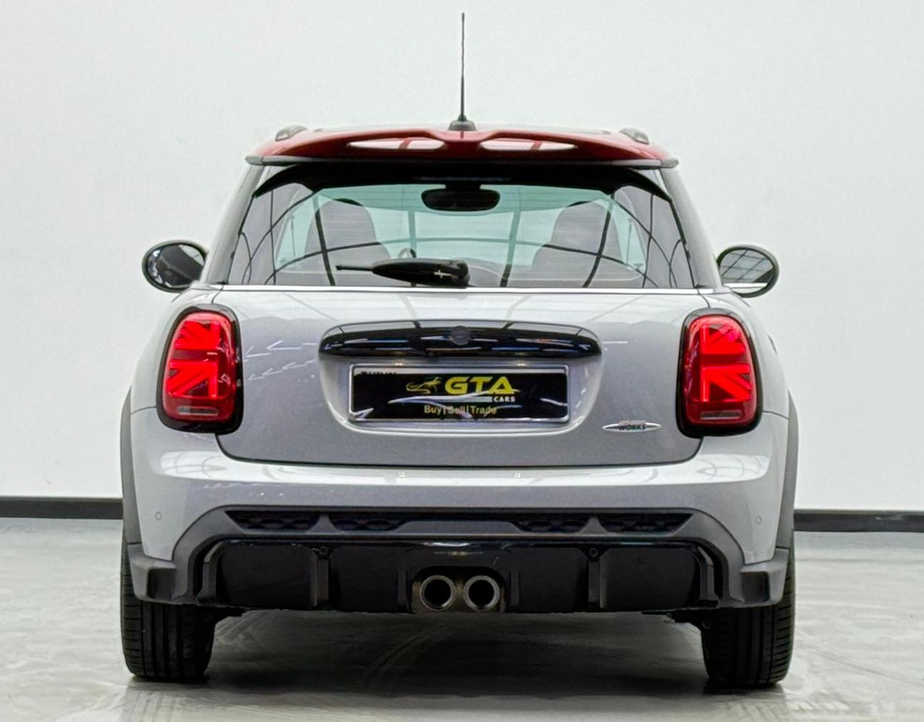 Mini Cooper S 2023 MINI Cooper S (JCW Kit) ,AGMC Warranty+Service Contract+Full Service History, GCC