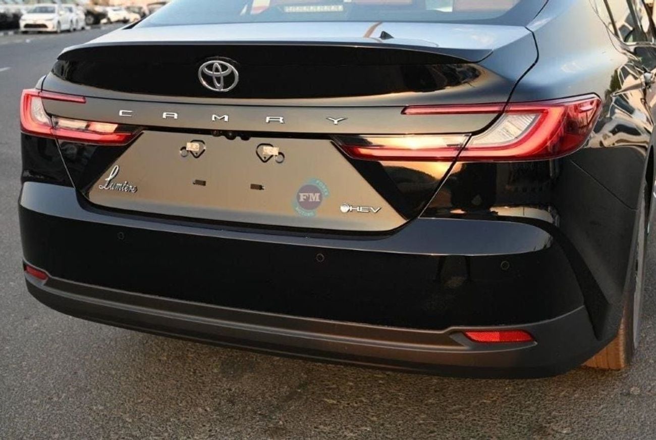 Toyota Camry Hybrid Lumiere 2.5L Petrol 5 Seater Automatic