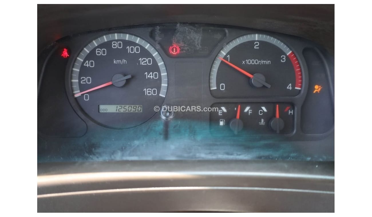 ميتسوبيشي روزا Bus | 26-Seater | Diesel | Excellent Condition | GCC