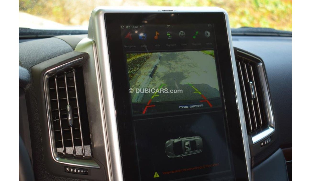 Toyota Land Cruiser 200 VXR  V8 5.7L PETROL 8 SEAT AUTOMATIC TRANSMISSION BLACK EDITION