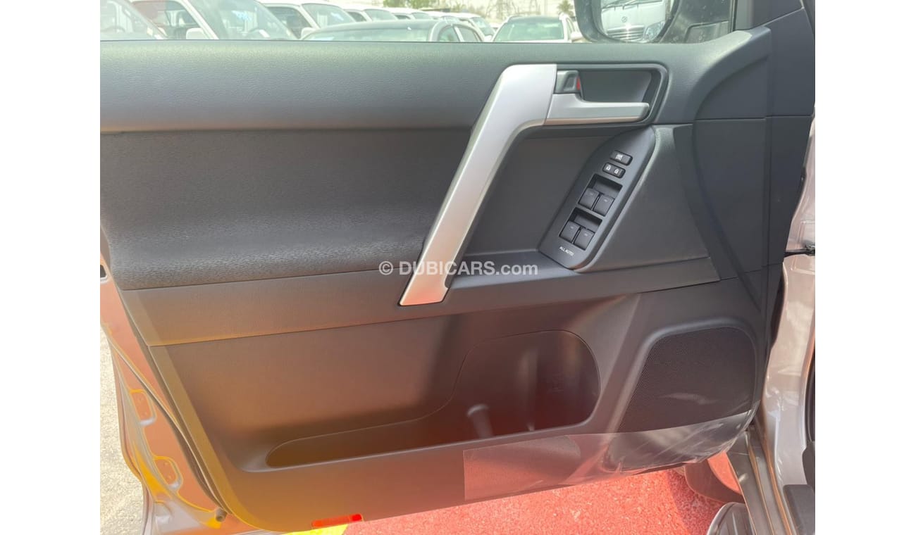 تويوتا برادو برادو ، VX ، 2.8 لتر ، ديزل ، موديل 2021 ، مع صندوق تبريد ، كاميرا خلفية ، حساسات للوقوف للتصدير فقط