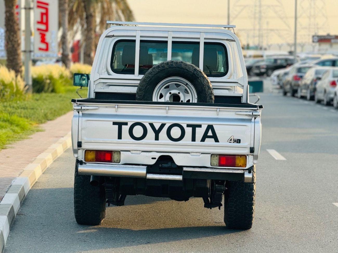 Toyota Land Cruiser Pick Up Land Cruiser pick up v8