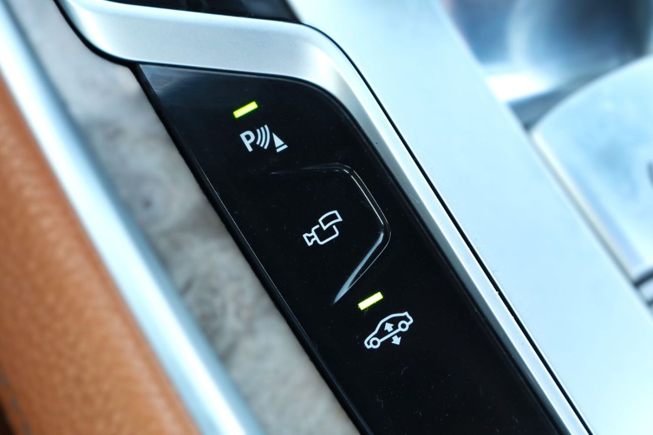 بي أم دبليو 730Li