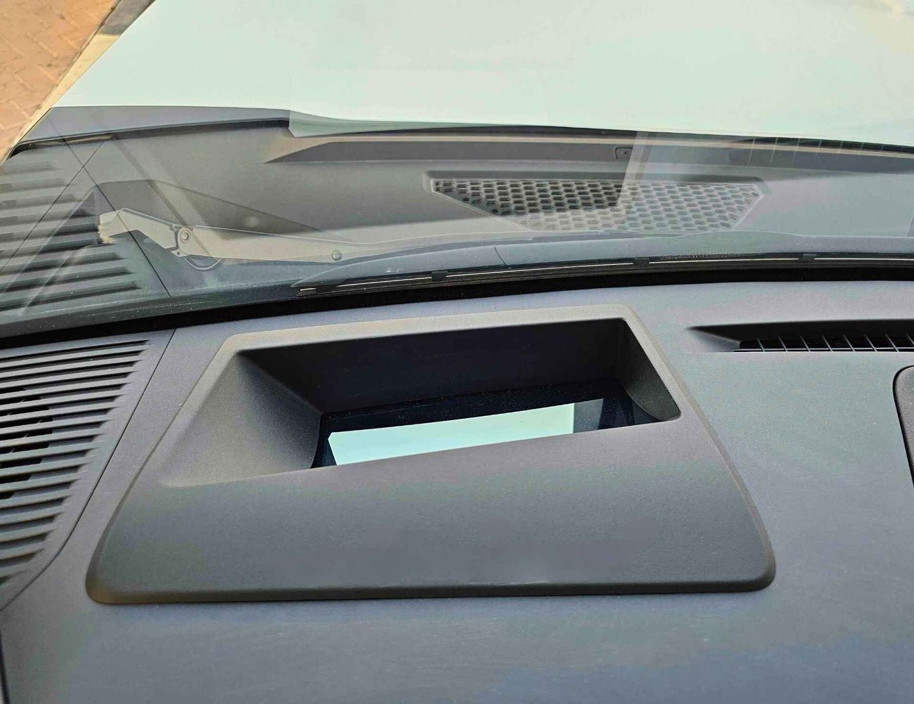 Toyota Prado ADVENTURE TURBO / 2.4L V4 PETROL / HEADUP DISPLAY / RADAR / POWER SEAT / SUNROOF / CODE#68087