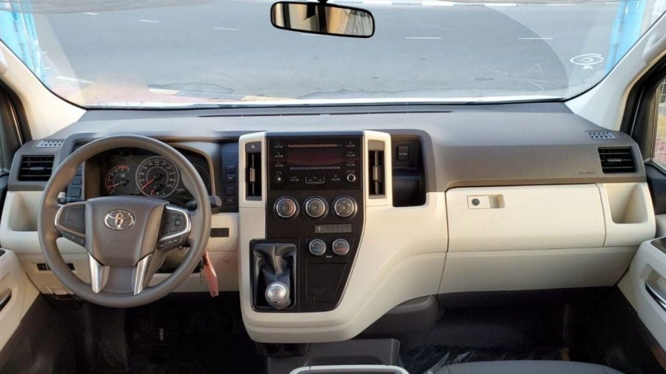 تويوتا هاياس Commuter GL  2.8L M/T Diesel 2026 Model