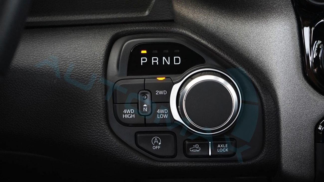 رام 1500 (For Export , НА ЭКСПОРТ) PY 25/25 Tradesman Hurricane SO 3.0TT Crew Cab 4X4 GCC Без пробега