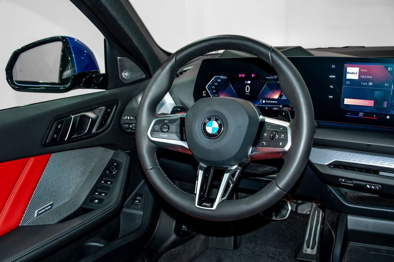 بي أم دبليو 118 LUXURY M SPORT PACKAGE