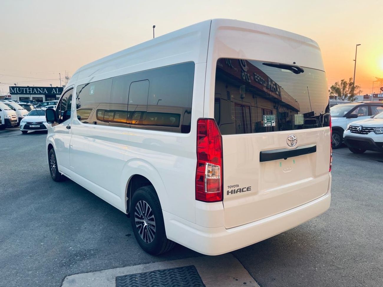 تويوتا هاياس