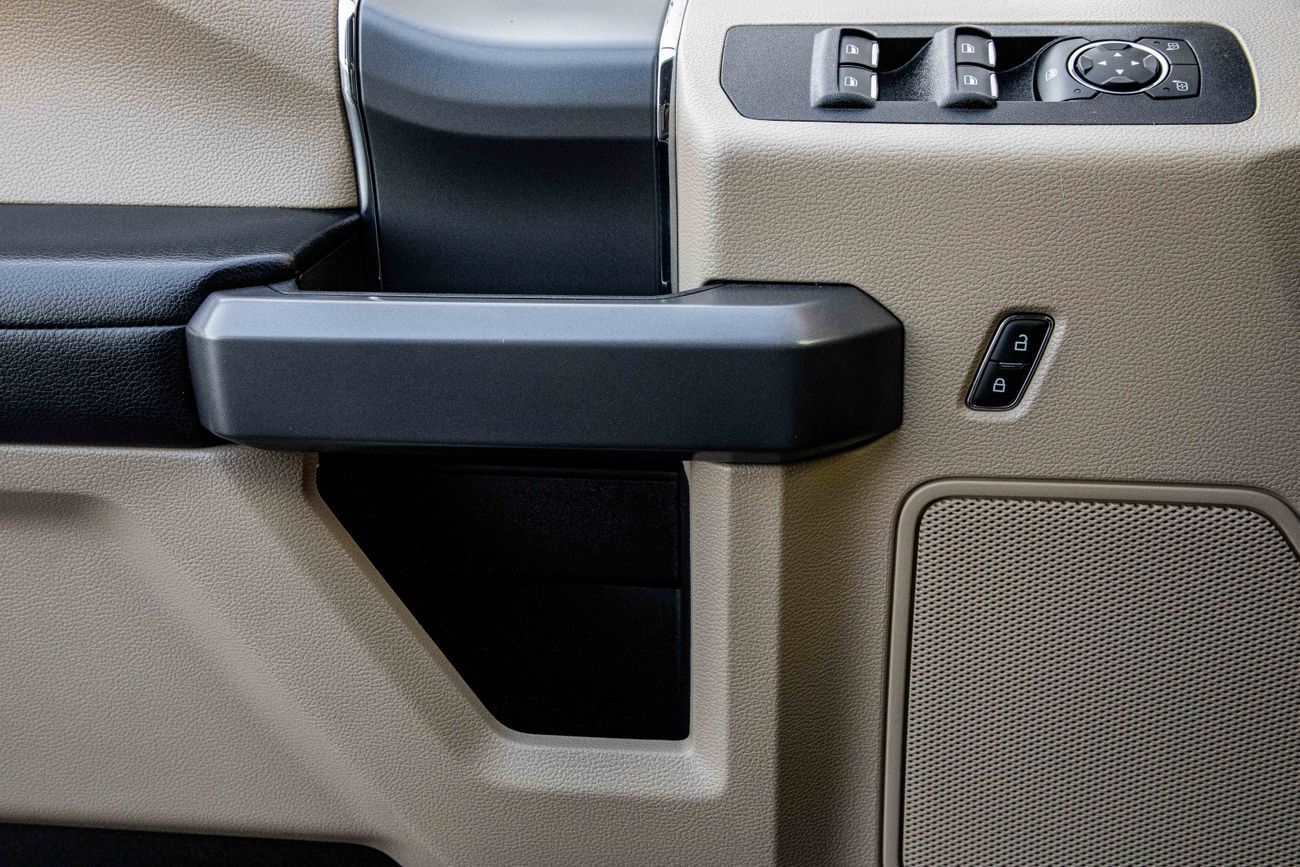 Ford F 150 F-150 XLT | 2,350 P.M | 0% Downpayment | Ford Service History