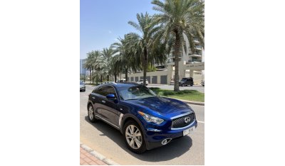 Infiniti QX70