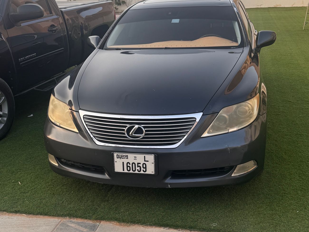 Lexus LS460
