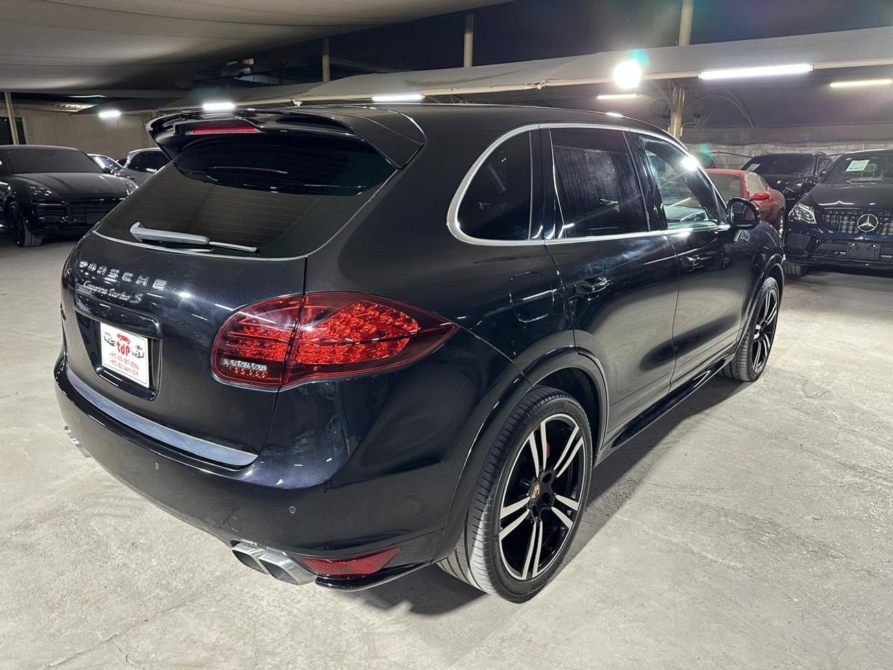 Porsche Cayenne Turbo S 4.8L (550 HP) PORSCHE CAYENNE TURBO S 2014 | FULL SERVICE HISTORY | TWO KEYS | FULLY LOADED